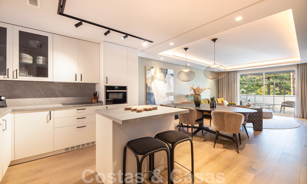 Appartement sophistiqué à vendre à quelques pas de la plage, situé à Puente Romano sur le Golden Mile à Marbella 49766