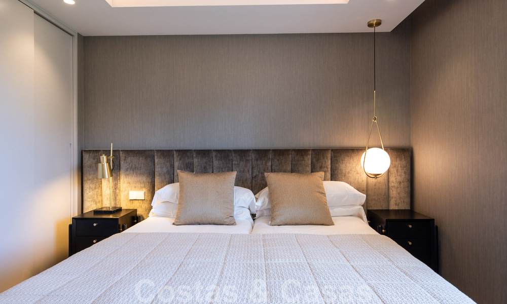 Appartement sophistiqué à vendre à quelques pas de la plage, situé à Puente Romano sur le Golden Mile à Marbella 49779