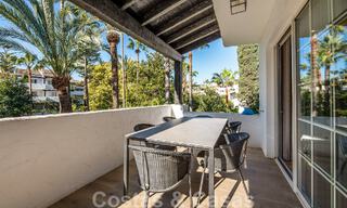 Appartement sophistiqué à vendre à quelques pas de la plage, situé à Puente Romano sur le Golden Mile à Marbella 49781 