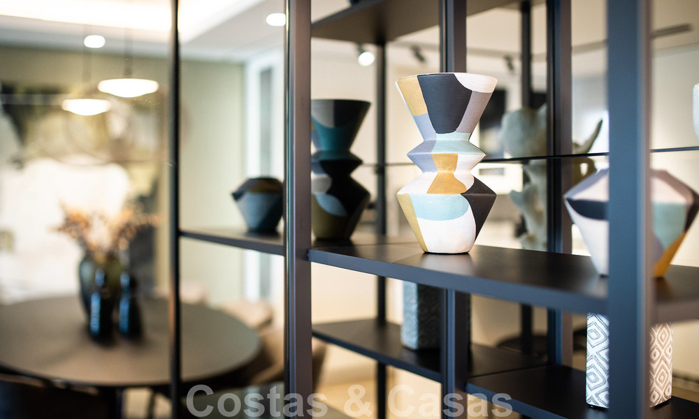 Appartement sophistiqué à vendre à quelques pas de la plage, situé à Puente Romano sur le Golden Mile à Marbella 49788