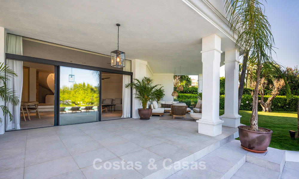 Villa méditerranéenne de luxe à vendre dans un quartier résidentiel prestigieux entouré des terrains de golf de la vallée de Nueva Andalucia, Marbella 54156