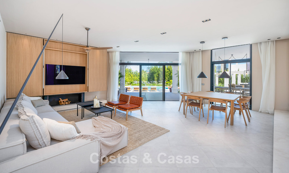Villa méditerranéenne de luxe à vendre dans un quartier résidentiel prestigieux entouré des terrains de golf de la vallée de Nueva Andalucia, Marbella 54167