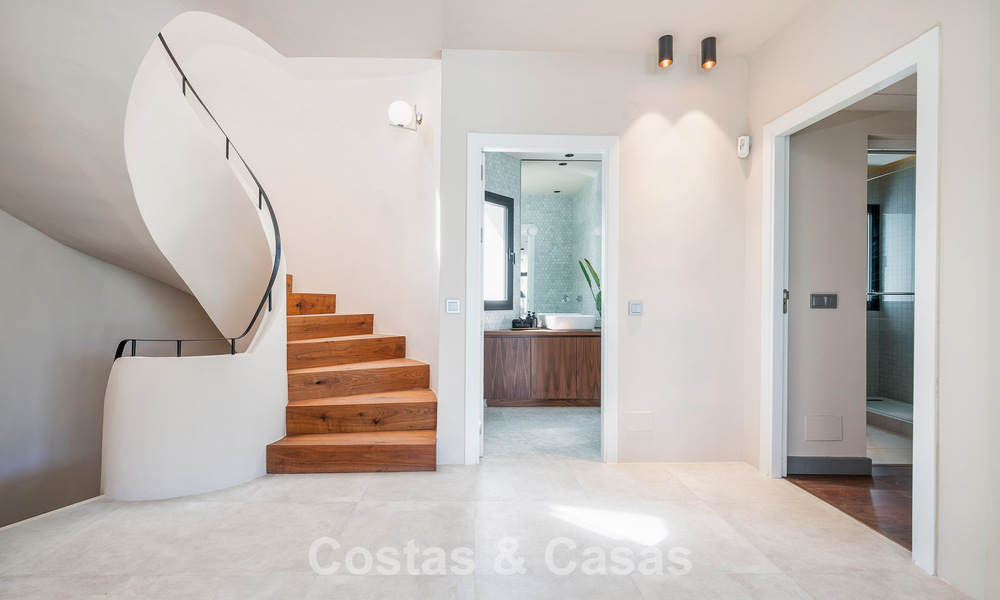 Villa méditerranéenne de luxe à vendre dans un quartier résidentiel prestigieux entouré des terrains de golf de la vallée de Nueva Andalucia, Marbella 54169