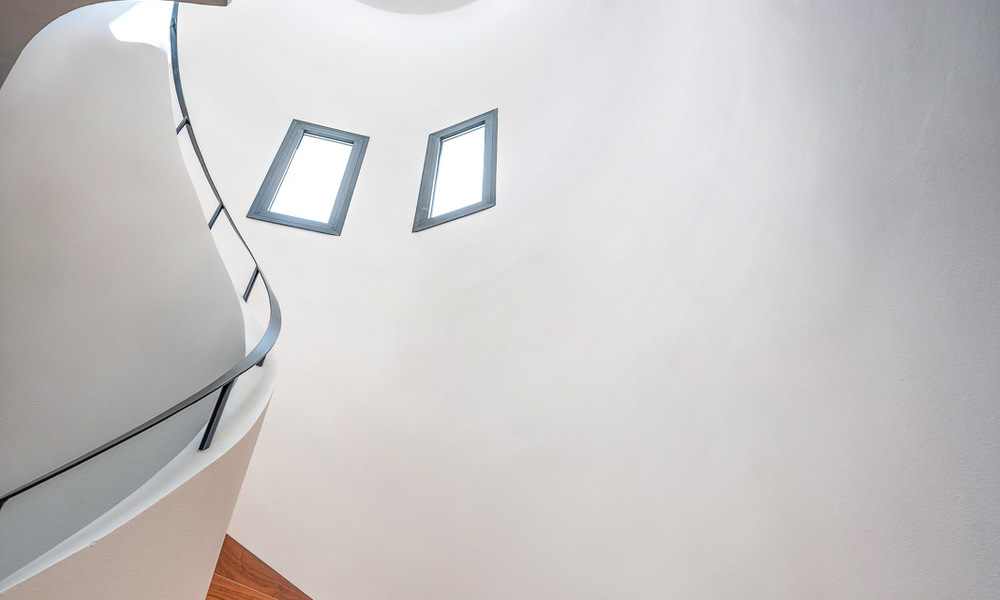 Villa méditerranéenne de luxe à vendre dans un quartier résidentiel prestigieux entouré des terrains de golf de la vallée de Nueva Andalucia, Marbella 54175