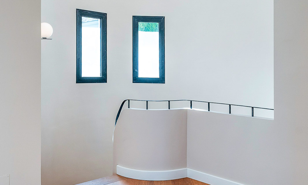 Villa méditerranéenne de luxe à vendre dans un quartier résidentiel prestigieux entouré des terrains de golf de la vallée de Nueva Andalucia, Marbella 54177