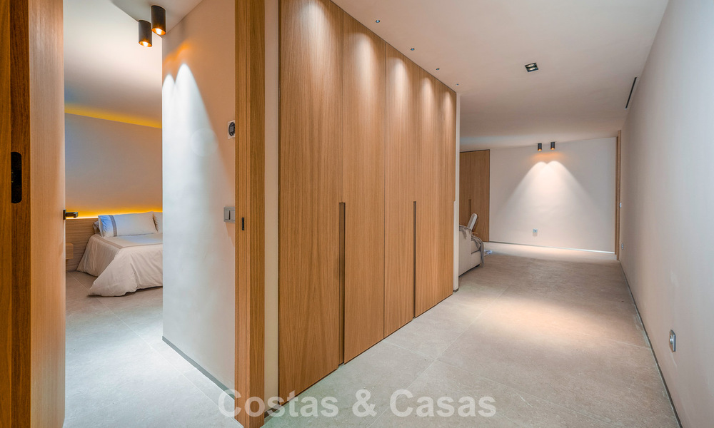 Villa méditerranéenne de luxe à vendre dans un quartier résidentiel prestigieux entouré des terrains de golf de la vallée de Nueva Andalucia, Marbella 54184