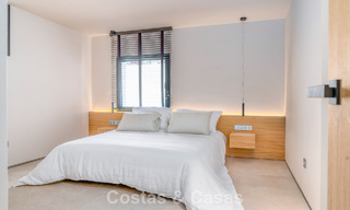 Villa méditerranéenne de luxe à vendre dans un quartier résidentiel prestigieux entouré des terrains de golf de la vallée de Nueva Andalucia, Marbella 54194 