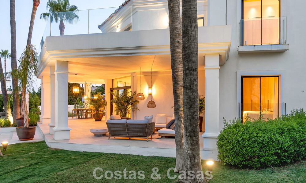 Villa méditerranéenne de luxe à vendre dans un quartier résidentiel prestigieux entouré des terrains de golf de la vallée de Nueva Andalucia, Marbella 54197