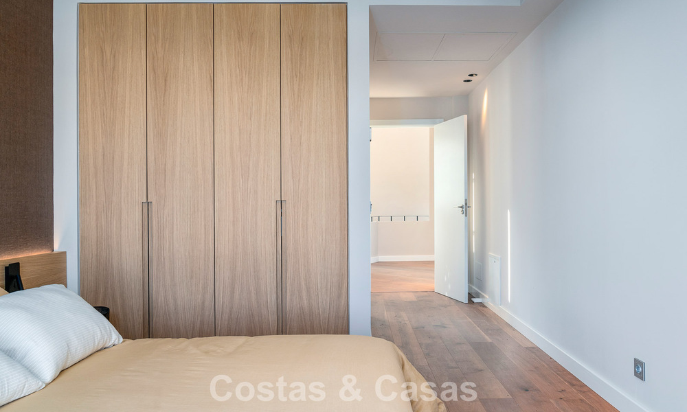 Villa méditerranéenne de luxe à vendre dans un quartier résidentiel prestigieux entouré des terrains de golf de la vallée de Nueva Andalucia, Marbella 54205