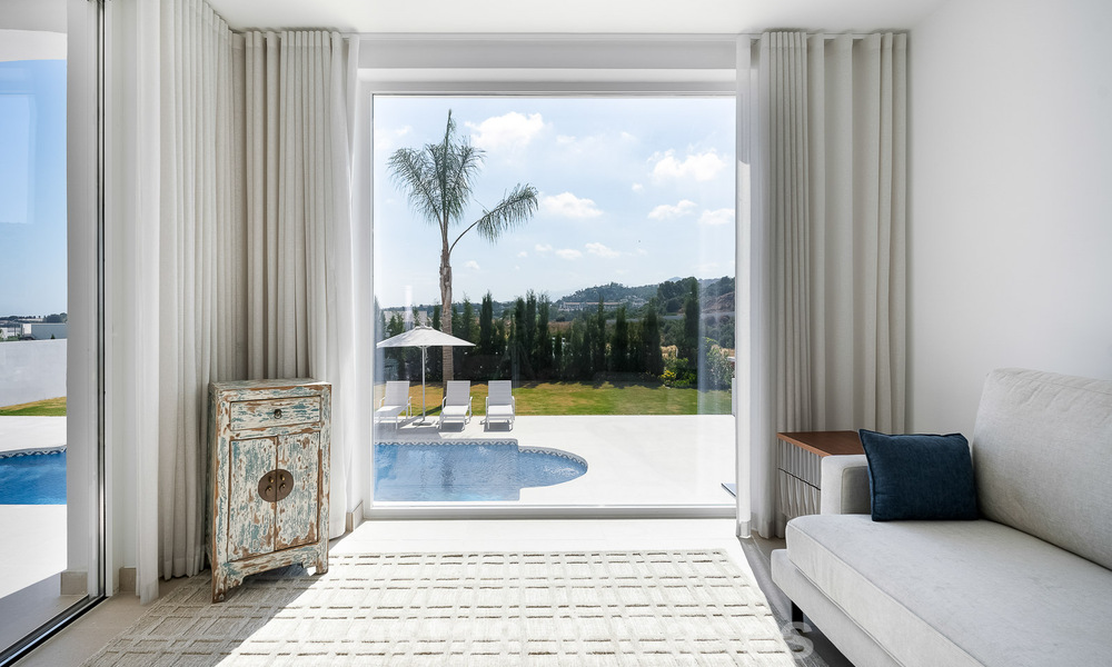 Spacieuse villa méditerranéenne à vendre située dans une urbanisation privilégiée de Nueva Andalucia, Marbella 50568