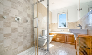 Spacieuse villa méditerranéenne à vendre située dans une urbanisation privilégiée de Nueva Andalucia, Marbella 50578 