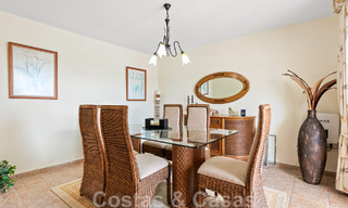 Maison espagnole à vendre sur un vaste terrain situé dans une zone tranquille à une courte distance du centre d'Estepona 50910 