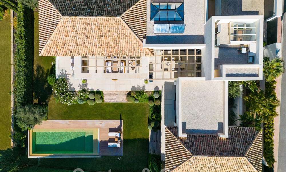 Villa de luxe méditerranéenne indépendante à vendre avec vue sur la mer, entourée de terrains de golf à Nueva Andalucia, Marbella 50712