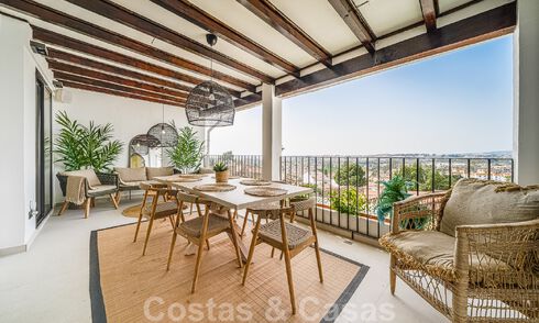 Superbe penthouse à vendre avec vue sur la mer et les montagnes, à distance de marche des commodités à Nueva Andalucia, Marbella 50738