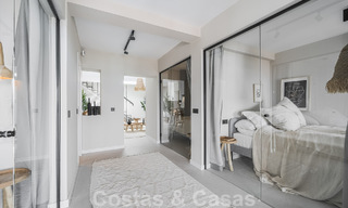 Superbe penthouse à vendre avec vue sur la mer et les montagnes, à distance de marche des commodités à Nueva Andalucia, Marbella 50746 