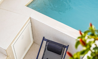 Superbe penthouse à vendre avec vue sur la mer et les montagnes, à distance de marche des commodités à Nueva Andalucia, Marbella 50755 