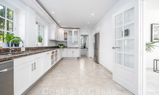 Villa méditerranéenne de luxe à vendre avec 5 chambres à coucher dans un environnement de golf prestigieux dans la vallée de Nueva Andalucia, Marbella 50829 