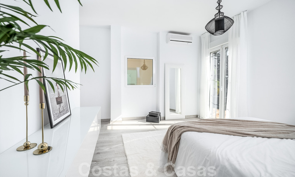 Villa méditerranéenne de luxe à vendre avec 5 chambres à coucher dans un environnement de golf prestigieux dans la vallée de Nueva Andalucia, Marbella 50835