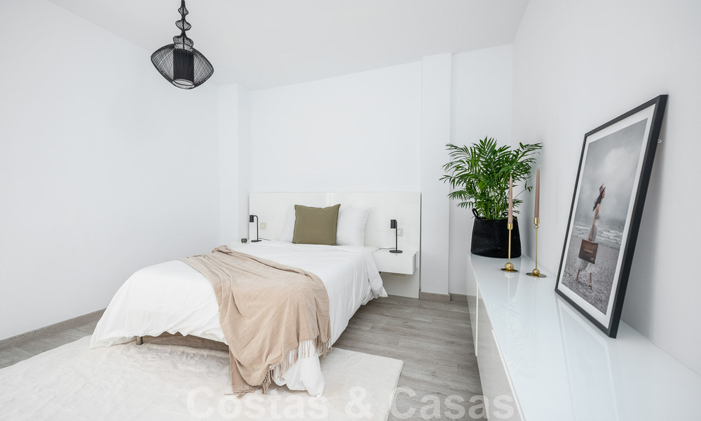 Villa méditerranéenne de luxe à vendre avec 5 chambres à coucher dans un environnement de golf prestigieux dans la vallée de Nueva Andalucia, Marbella 50836