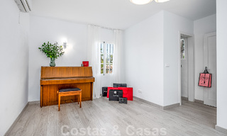 Villa méditerranéenne de luxe à vendre avec 5 chambres à coucher dans un environnement de golf prestigieux dans la vallée de Nueva Andalucia, Marbella 50837 