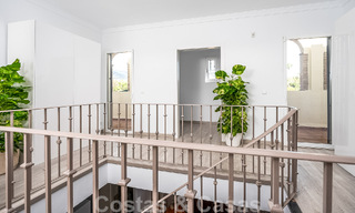 Villa méditerranéenne de luxe à vendre avec 5 chambres à coucher dans un environnement de golf prestigieux dans la vallée de Nueva Andalucia, Marbella 50838 