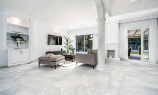 Villa méditerranéenne de luxe à vendre avec 5 chambres à coucher dans un environnement de golf prestigieux dans la vallée de Nueva Andalucia, Marbella 50847 