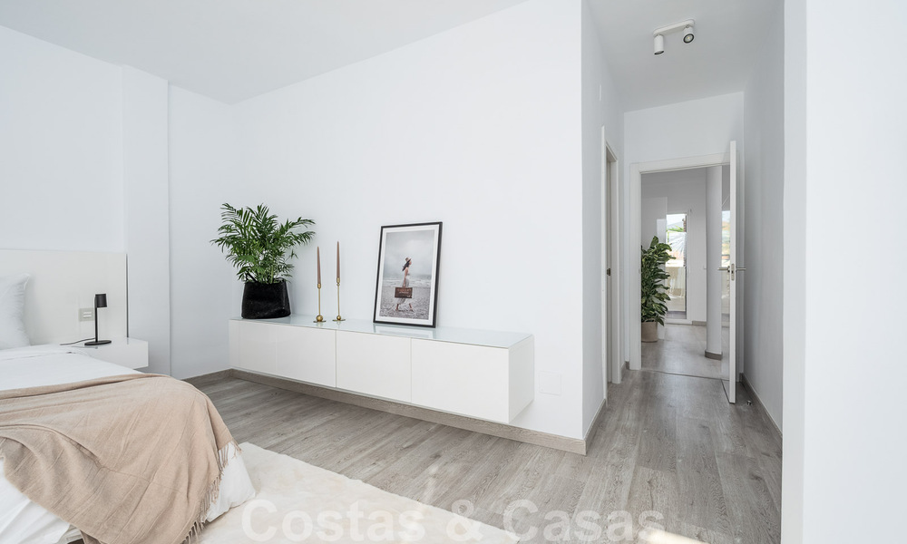 Villa méditerranéenne de luxe à vendre avec 5 chambres à coucher dans un environnement de golf prestigieux dans la vallée de Nueva Andalucia, Marbella 50865