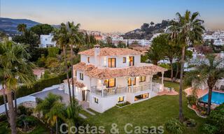 Villa de luxe espagnole à vendre avec architecture méditerranéenne située au cœur de la vallée du golf de Nueva Andalucia à Marbella 50650 