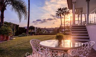 Villa de luxe espagnole à vendre avec architecture méditerranéenne située au cœur de la vallée du golf de Nueva Andalucia à Marbella 50651 
