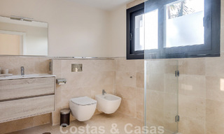 Villa de luxe espagnole à vendre avec architecture méditerranéenne située au cœur de la vallée du golf de Nueva Andalucia à Marbella 50654 