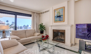 Villa de luxe espagnole à vendre avec architecture méditerranéenne située au cœur de la vallée du golf de Nueva Andalucia à Marbella 50659 