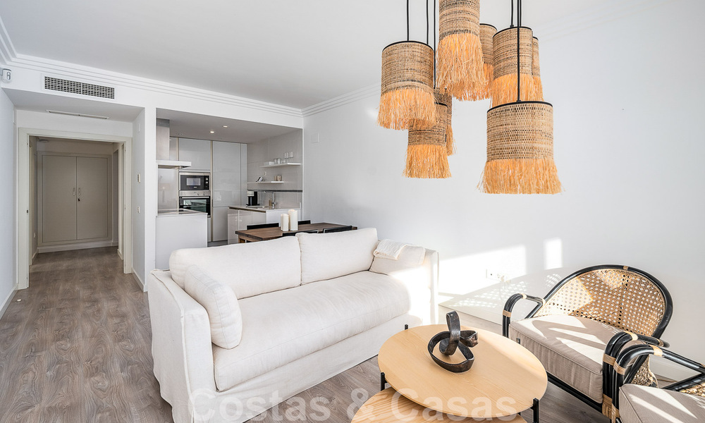 Spacieux appartement à vendre avec de grandes terrasses et une vue imprenable sur la mer à Benahavis - Marbella 50702