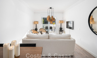 Spacieux appartement à vendre avec de grandes terrasses et une vue imprenable sur la mer à Benahavis - Marbella 50703 