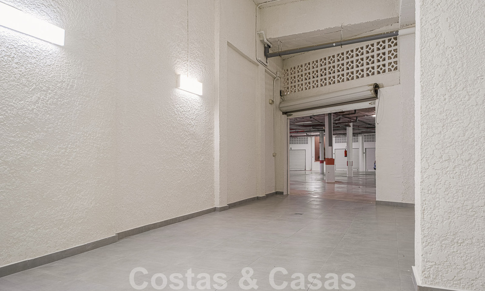 Villa récemment rénovée à vendre, avec vue panoramique sur la mer, située dans le quartier recherché de Nueva Andalucia, Marbella 51364