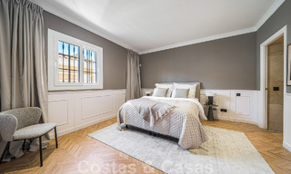 Villa récemment rénovée à vendre, avec vue panoramique sur la mer, située dans le quartier recherché de Nueva Andalucia, Marbella 51365 