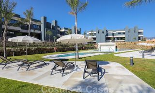 Appartement moderne de 3 chambres à coucher, prêt à être emménagé, à vendre dans un complexe golfique sur le nouveau Golden Mile, entre Marbella et Estepona 50783 