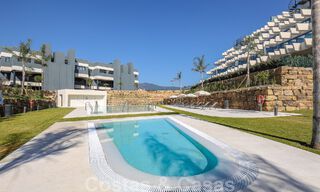 Appartement moderne de 3 chambres à coucher, prêt à être emménagé, à vendre dans un complexe golfique sur le nouveau Golden Mile, entre Marbella et Estepona 50787 
