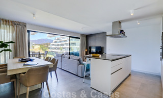 Appartement moderne de 3 chambres à coucher, prêt à être emménagé, à vendre dans un complexe golfique sur le nouveau Golden Mile, entre Marbella et Estepona 50804 