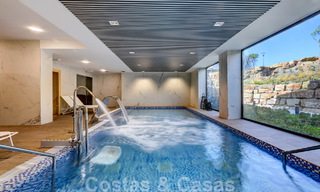 Appartement moderne de 3 chambres à coucher, prêt à être emménagé, à vendre dans un complexe golfique sur le nouveau Golden Mile, entre Marbella et Estepona 50825 