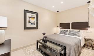 Appartement spacieux et élégant à vendre dans un complexe fermé sur une plage en front de mer avec vue sur la mer, sur le Nouveau Golden Mile de Marbella - Estepona 51302 