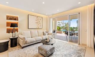 Appartement spacieux et élégant à vendre dans un complexe fermé sur une plage en front de mer avec vue sur la mer, sur le Nouveau Golden Mile de Marbella - Estepona 51317 