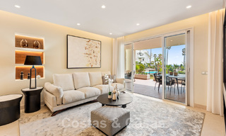 Appartement spacieux et élégant à vendre dans un complexe fermé sur une plage en front de mer avec vue sur la mer, sur le Nouveau Golden Mile de Marbella - Estepona 51317 