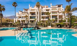 Appartement spacieux et élégant à vendre dans un complexe fermé sur une plage en front de mer avec vue sur la mer, sur le Nouveau Golden Mile de Marbella - Estepona 51338 