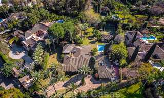 Villa de luxe indépendante de style méditerranéen à vendre à deux pas de la plage et des commodités dans la prestigieuse Guadalmina Baja à Marbella 51241 