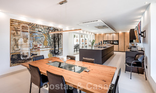 Villa de luxe indépendante de style méditerranéen à vendre à deux pas de la plage et des commodités dans la prestigieuse Guadalmina Baja à Marbella 51258 