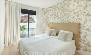 Villa de luxe espagnole à vendre avec une architecture méditerranéenne contemporaine située au cœur de la vallée du golf de Nueva Andalucia à Marbella 51213 