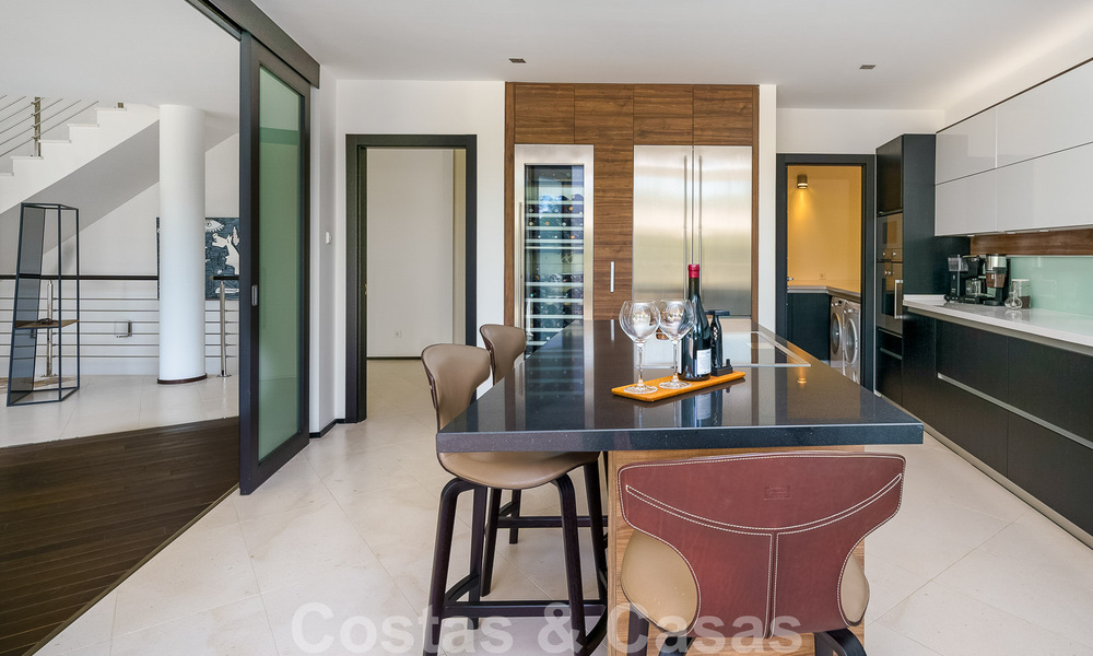 Spacieuse maison à vendre avec vue spectaculaire sur la mer, à Sierra Blanca sur le Golden Mile de Marbella 51095
