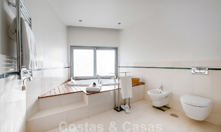 Spacieuse maison à vendre avec vue spectaculaire sur la mer, à Sierra Blanca sur le Golden Mile de Marbella 51144 