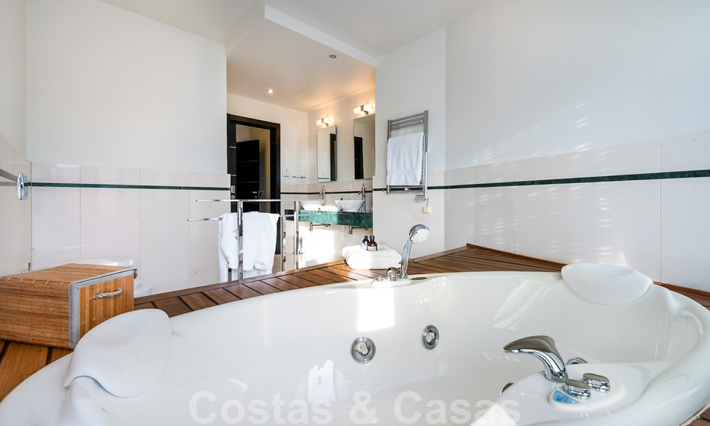 Spacieuse maison à vendre avec vue spectaculaire sur la mer, à Sierra Blanca sur le Golden Mile de Marbella 51152