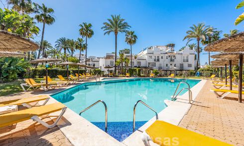 Appartement de 3 chambres à vendre dans un complexe fermé en bord de mer à quelques pas de la plage à San Pedro, Marbella 51164